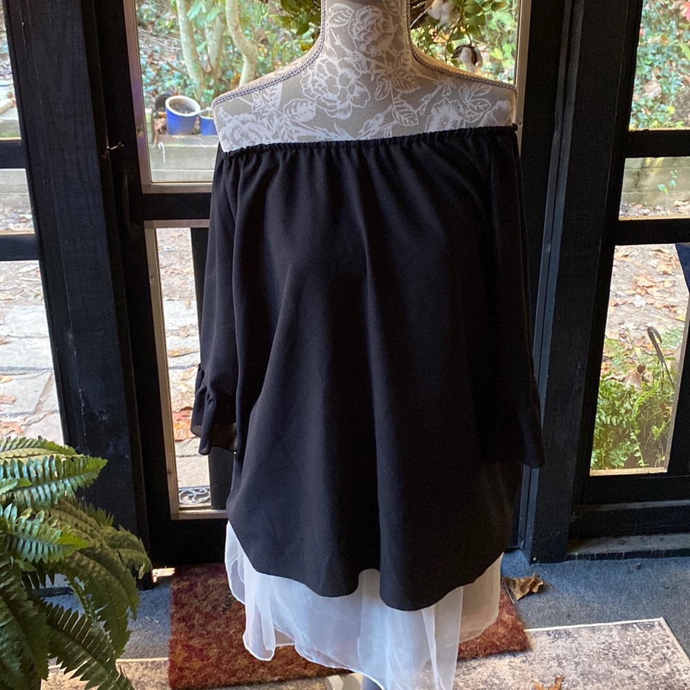 Brenda’s Black Sheer Blouse SIZE 2X